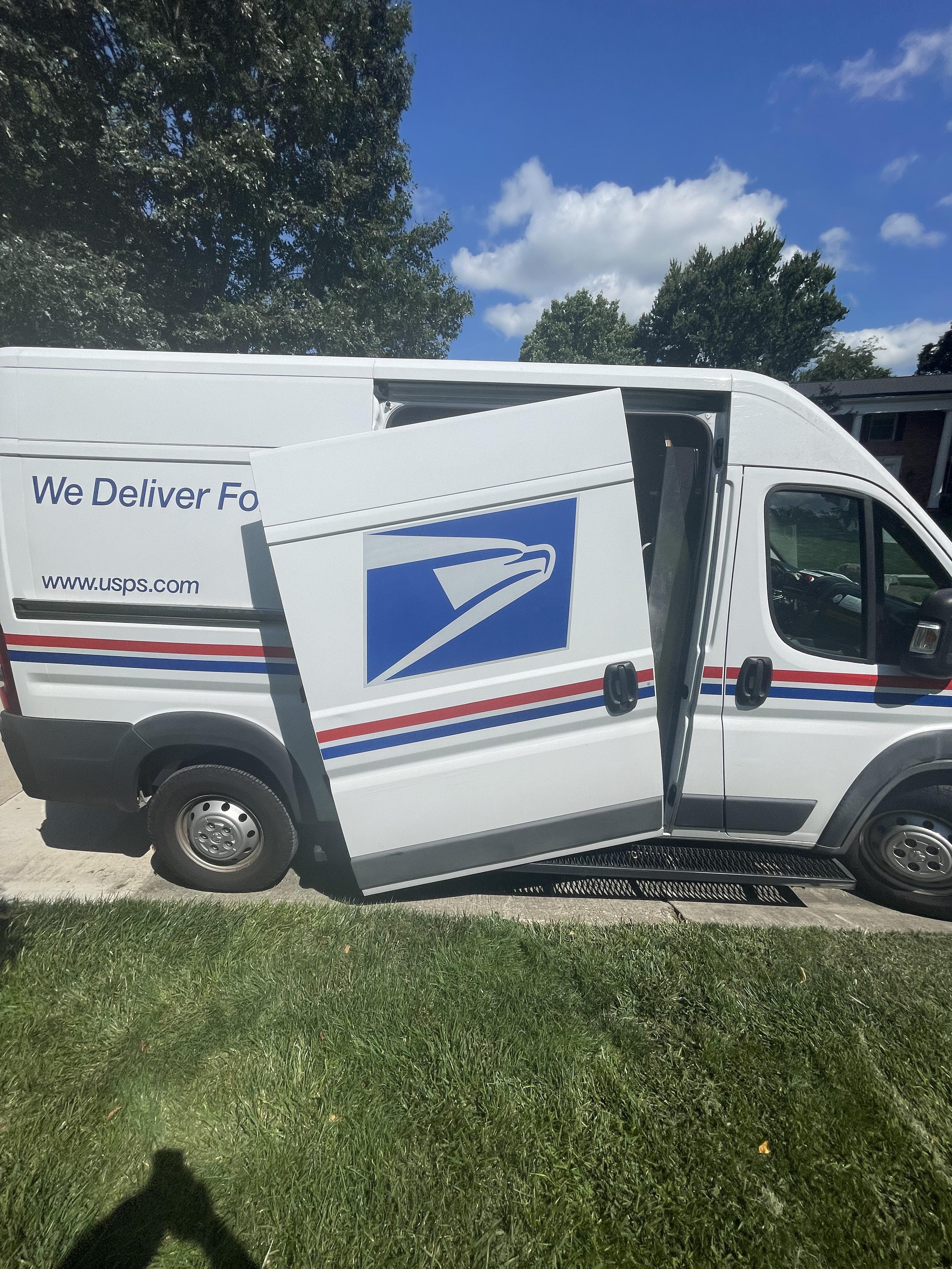 Does Usps Do Background Checks
